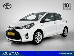 Wit Gebruikt 2014 Toyota Yaris Hybrid Hatchback | € 13.945 (Iets duurder)