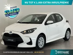 Wit Gebruikt 2022 Toyota Yaris Hybrid Active Hatchback | € 20.695 (Eerlijke prijs)