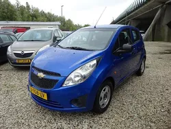 Blauw Gebruikt 2010 Chevrolet Spark Hatchback | € 2.495 (Eerlijke prijs)