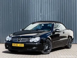 Zwart, metallic lak Gebruikt 2007 Mercedes CLK200 Elegance Cabriolet | € 11.750 (Eerlijke prijs)