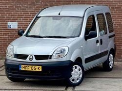 Grijs, metallic lak Gebruikt 2008 Renault Kangoo Luxe MPV | € 3.450