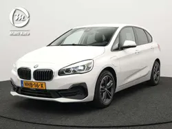 Wit Gebruikt 2021 BMW 225 Active Tourer iPerformance MPV | € 22.820