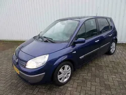 Blauw Gebruikt 2006 Renault Scénic II Luxe MPV | € 1.995