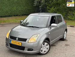 Grijs Gebruikt 2005 Suzuki Swift GLS Hatchback | € 1.799 (Eerlijke prijs)