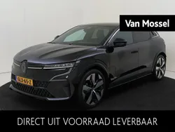 Zwart Nieuw 2025 Renault Mégane Techno SUV | € 44.670 (Duur)
