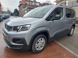 Grijs, metallic lak Gebruikt 2021 Peugeot Rifter GT MPV | € 28.950 (Goede deal)