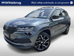 Grijs Gebruikt 2021 Skoda Karoq SportLine SUV | € 31.450 (Eerlijke prijs)