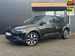 Zwart, metallic lak Gebruikt 2018 Citroën C4 Cactus Business Class Hatchback | € 12.725 (Eerlijke prijs)
