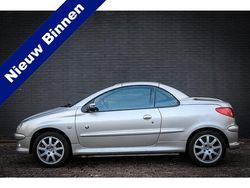 Grijs Gebruikt 2004 Peugeot 206 CC Roland Garros Cabriolet | € 2.450 (Iets duurder)