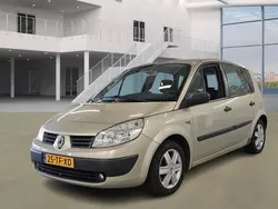 Beige Gebruikt 2006 Renault Scénic II Business MPV | € 1.495 (Goede deal)