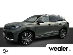 Groen Nieuw 2025 VW Tiguan R-line Edition SUV | € 58.033 (Iets duurder)