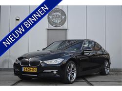 Zwart Gebruikt 2013 BMW 320 Efficient Dynamics Sedan | € 9.950 (Eerlijke prijs)