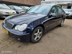 Blauw Gebruikt 2002 Mercedes C200 Avantgarde Sedan | € 1.995 (Eerlijke prijs)