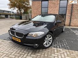 Zwart Gebruikt 2010 BMW 523 Sedan | € 9.995 (Super prijs)