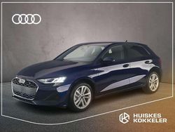 Blauw Nieuw 2025 Audi A3 Sportback e-tron Proline Sedan | € 46.330 (Duur)