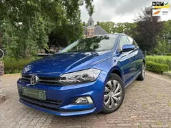 Blauw Gebruikt 2019 VW Polo Comfortline Hatchback | € 13.944 (Eerlijke prijs)