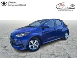 Blauw Gebruikt 2020 Toyota Yaris Sedan | € 18.495 (Iets duurder)