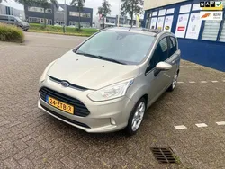Grijs Gebruikt 2013 Ford B-MAX Titanium MPV | € 4.950 (Iets duurder)