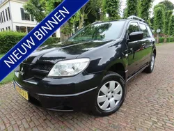 Zwart Gebruikt 2003 Mitsubishi Outlander SUV | € 2.450 (Eerlijke prijs)