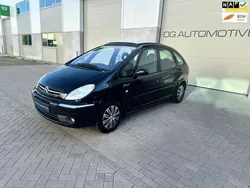 Zwart Gebruikt 2005 Citroën Xsara Picasso MPV | € 1.799 (Eerlijke prijs)