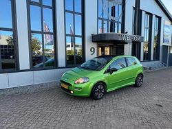 Groen Gebruikt 2012 Fiat Punto Hatchback | € 1.990 (Eerlijke prijs)