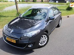Grijs Gebruikt 2013 Renault Mégane GrandTour Collection Stationwagen | € 4.975 (Eerlijke prijs)