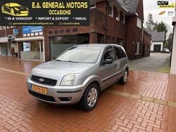 Grijs Gebruikt 2004 Ford Fusion Trend MPV | € 1.695 (Eerlijke prijs)