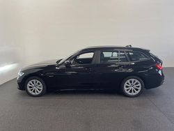 Zwart Gebruikt 2022 BMW 330 Sport Line Stationwagen | € 26.890 (Super prijs)