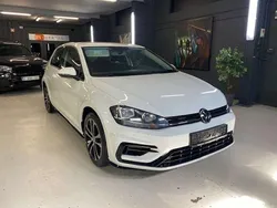 Wit Gebruikt 2018 VW Golf VII R-line Sedan | € 14.000 (Super prijs)