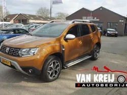 Oranje, metallic lak Gebruikt 2018 Dacia Duster Prestige SUV | € 15.250 (Eerlijke prijs)