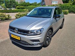 Grijs Gebruikt 2019 VW Tiguan SUV | € 23.500 (Eerlijke prijs)
