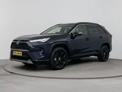 Blauw metallic Gebruikt 2023 Toyota RAV4 SUV | € 46.945 (Eerlijke prijs)