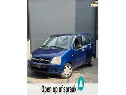 Blauw Gebruikt 2006 Opel Agila Essentia Hatchback | € 850 (Goede deal)