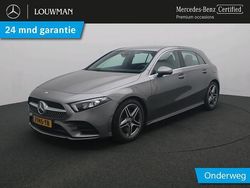 Grijs (metallic) Gebruikt 2020 Mercedes A180 Business Hatchback | € 28.750 (Eerlijke prijs)