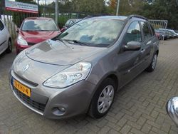 Grijs Gebruikt 2010 Renault Clio GrandTour Business Stationwagen | € 2.950 (Goede deal)