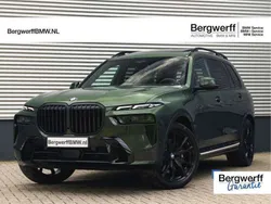 Groen Gebruikt 2024 BMW X7 M Sport SUV | € 134.875 (Eerlijke prijs)