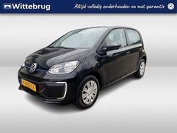 Zwart Gebruikt 2021 VW e-up! Hatchback | € 14.450 (Eerlijke prijs)