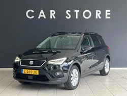 Zwart, metallic lak Gebruikt 2021 Seat Arona Business SUV | € 15.345 (Eerlijke prijs)