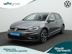Grijs Gebruikt 2018 VW Golf VII Highline Hatchback | € 22.850 (Iets duurder)