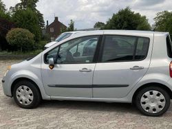Grijs Gebruikt 2005 Renault Modus MPV | € 995 (Eerlijke prijs)