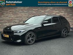 Zwart Gebruikt 2023 BMW 320 M Sport Stationwagen | € 43.950 (Duur)