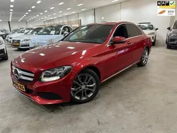 Rood Gebruikt 2016 Mercedes C180 Edition Sedan | € 14.499 (Goede deal)