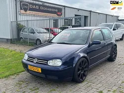 Blauw Gebruikt 1999 VW Golf IV Highline Hatchback | € 1.750 (Eerlijke prijs)