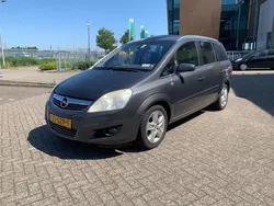 Grijs Gebruikt 2008 Opel Zafira Business MPV | € 2.750 (Eerlijke prijs)