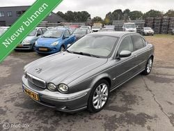 Grijs Gebruikt 2004 Jaguar X-type Executive Stationwagen | € 800