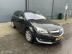Zwart Gebruikt 2016 Opel Insignia Business Stationwagen | € 7.500 (Goede deal)