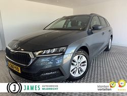 Grijs Gebruikt 2021 Skoda Octavia Business Line Stationwagen | € 17.445 (Eerlijke prijs)