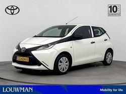 Wit Gebruikt 2018 Toyota Aygo Hatchback | € 9.695 (Iets duurder)
