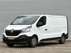 Blanc glacier 369 Gebruikt 2016 Renault Trafic Van | € 7.250 (Super prijs)