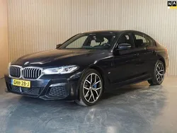 Zwart Gebruikt 2021 BMW 545e Executive Sedan | € 37.950 (Super prijs)